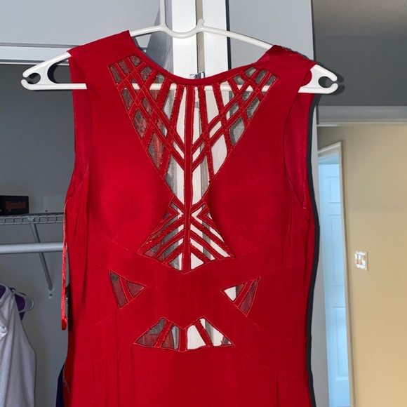 Size 0 Red Prom Dress - Picture 2 of 3